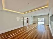 Casa / Sobrado para Venda em Cotia/SP São Paulo II 4 Quartos