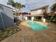 Casa / Sobrado para Venda em Cotia/SP São Paulo II 4 Quartos