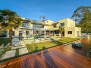 Casa / Sobrado para Venda em Cotia/SP São Paulo II 4 Quartos