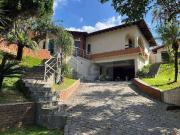 Casa / Sobrado para Venda em Cotia/SP São Paulo II 5 Quartos