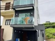 Casa / Sobrado para Venda em Cotia/SP Sítio Boa Vista 3...