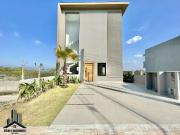 Casa / Sobrado para Venda em Cotia/SP Sítio Boa Vista 3...