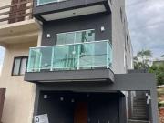 Casa / Sobrado para Venda em Cotia/SP Sítio Boa Vista 3...