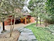 Casa / Sobrado para Venda em Cotia/SP Vila Vianna 3 Quartos