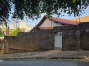 Casa / Sobrado para Venda em Cuiabá/MT Araés 4 Quartos