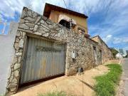 Casa / Sobrado para Venda em Cuiabá/MT Canjica 5 Quartos