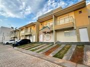 Casa / Sobrado para Venda em Cuiabá/MT Cidade Alta 3 Quartos