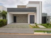 Casa / Sobrado para Venda em Cuiabá/MT Condomínio Primor...