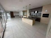 Casa / Sobrado para Venda em Cuiabá/MT Jardim Comodoro 3...