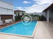 Casa / Sobrado para Venda em Cuiabá/MT Jardim Cuiabá 4...