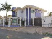 Casa / Sobrado para Venda em Cuiabá/MT Lixeira 4 Quartos