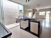 Casa / Sobrado para Venda em Cuiabá/MT Parque Georgia 2...