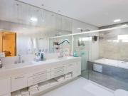 Casa / Sobrado para Venda em Cuiabá/MT Condomínio...