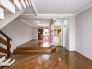 Casa / Sobrado para Venda em Curitiba/PR Água Verde 3...