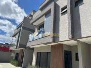 Casa / Sobrado para Venda em Curitiba/PR Água Verde 3...