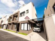 Casa / Sobrado para Venda em Curitiba/PR Água Verde 3...