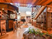 Casa / Sobrado para Venda em Curitiba/PR Ahú 5 Quartos