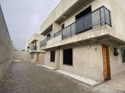 Casa / Sobrado para Venda em Curitiba/PR Boqueirão 3 Quartos