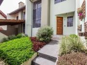 Casa / Sobrado para Venda em Curitiba/PR Alto Boqueirão...