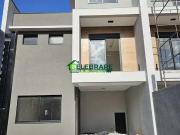 Casa / Sobrado para Venda em Curitiba/PR Atuba 3 Quartos