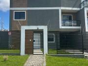 Casa / Sobrado para Venda em Curitiba/PR Atuba 4 Quartos