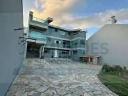 Casa / Sobrado para Venda em Curitiba/PR Atuba 5 Quartos