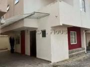 Casa / Sobrado para Venda em Curitiba/PR Bacacheri 3 Quartos