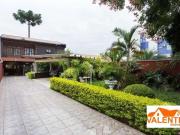 Casa / Sobrado para Venda em Curitiba/PR Bacacheri 4 Quartos