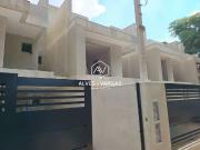 Casa / Sobrado para Venda em Curitiba/PR Boa Vista 3 Quartos