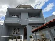 Casa / Sobrado para Venda em Curitiba/PR Boqueirão 5 Quartos