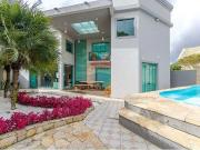 Casa / Sobrado para Venda em Curitiba/PR Boqueirão 5 Quartos