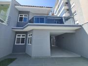 Casa / Sobrado para Venda em Curitiba/PR Cabral 3 Quartos