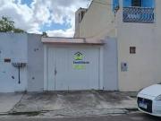 Casa / Sobrado para Venda em Curitiba/PR Cajuru 2 Quartos