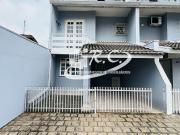 Casa / Sobrado para Venda em Curitiba/PR Cajuru 3 Quartos