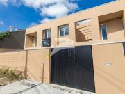 Casa / Sobrado para Venda em Curitiba/PR Campo Comprido