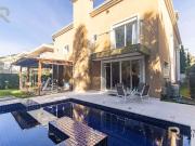 Casa / Sobrado para Venda em Curitiba/PR Campo Comprido...