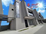 Casa / Sobrado para Venda em Curitiba/PR Capão Raso 3...