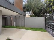 Casa / Sobrado para Venda em Curitiba/PR Capão Raso 3...