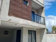 Casa / Sobrado para Venda em Curitiba/PR Capão Raso 3...