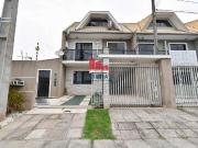 Casa / Sobrado para Venda em Curitiba/PR Capão Raso 4...