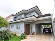 Casa / Sobrado para Venda em Curitiba/PR Fanny 3 Quartos