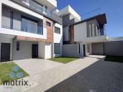 Casa / Sobrado para Venda em Curitiba/PR Fanny 3 Quartos