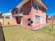 Casa / Sobrado para Venda em Curitiba/PR Fanny 3 Quartos