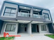 Casa / Sobrado para Venda em Curitiba/PR Fanny 3 Quartos