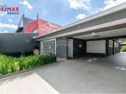 Casa / Sobrado para Venda em Curitiba/PR Fanny 4 Quartos