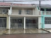 Casa / Sobrado para Venda em Curitiba/PR Fazendinha 3...