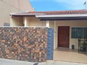 Casa / Sobrado para Venda em Curitiba/PR Fazendinha 3...