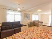 Casa / Sobrado para Venda em Curitiba/PR Guabirotuba 3...