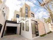 Casa / Sobrado para Venda em Curitiba/PR Guabirotuba 3...