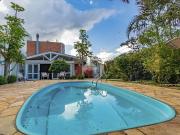 Casa / Sobrado para Venda em Curitiba/PR Guabirotuba 3...